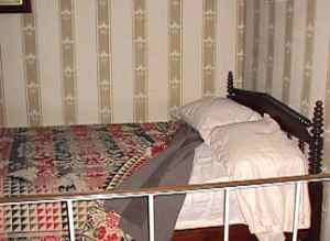 Deathbed in Petersen House